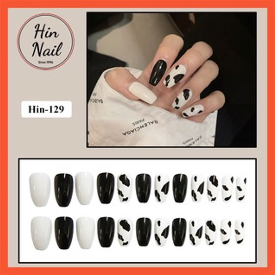 Set 24 Miếng Dán Móng Tay Nghệ Thuật Nail Giả Họa Tiết Dễ Thương Xinh Xắn Kèm Keo Dán