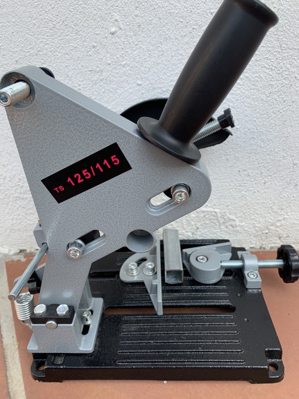 BÀN CẮT ĐA NĂNG DÙNG CHO MÁY CẮT TAY . TZ6103B