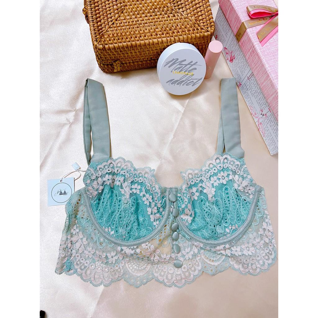 - Áo ngực Bralette Ren có gọng, tặng mút x váy lụa xẻ đùi & quần đùi thiết kế vô cùng tôn dáng, quyến rũ