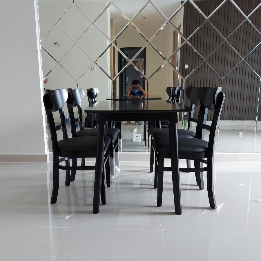Bộ bàn ăn màu tự nhiên 4 ghế