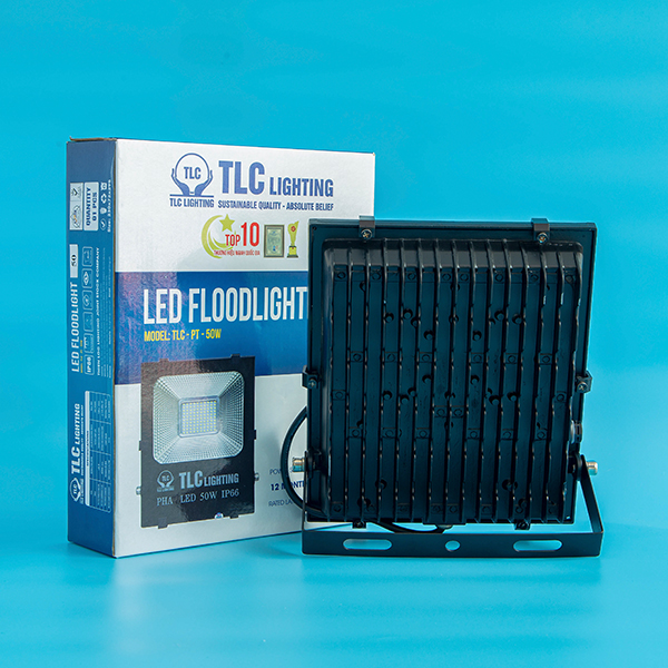 Đèn LED Pha Không Vít Chịu Nước 2 Lớp TLC Lighting công suất 10W, 20W, 30W, 50W - Tiết kiệm điện năng, chống nước, chống bụi bẩn tốt - Ánh sáng ổn định, độ toả nhiệt thấp