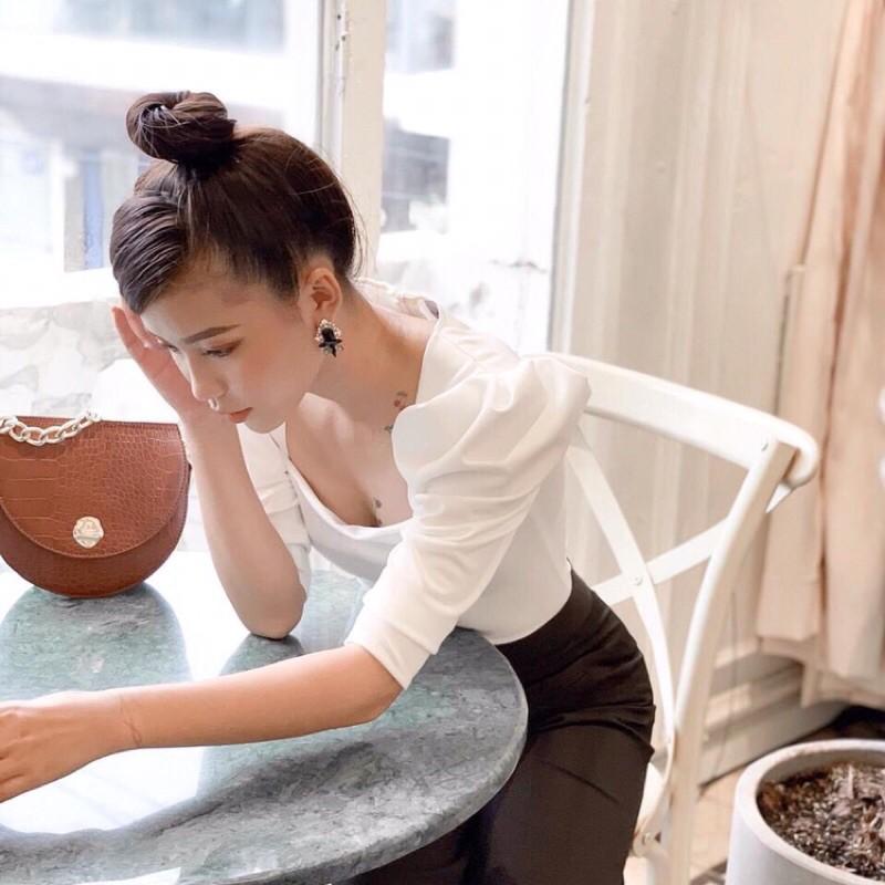 Áo cổ vuông tay phồng thanh lịch có 2 màu, có size, có ảnh thật