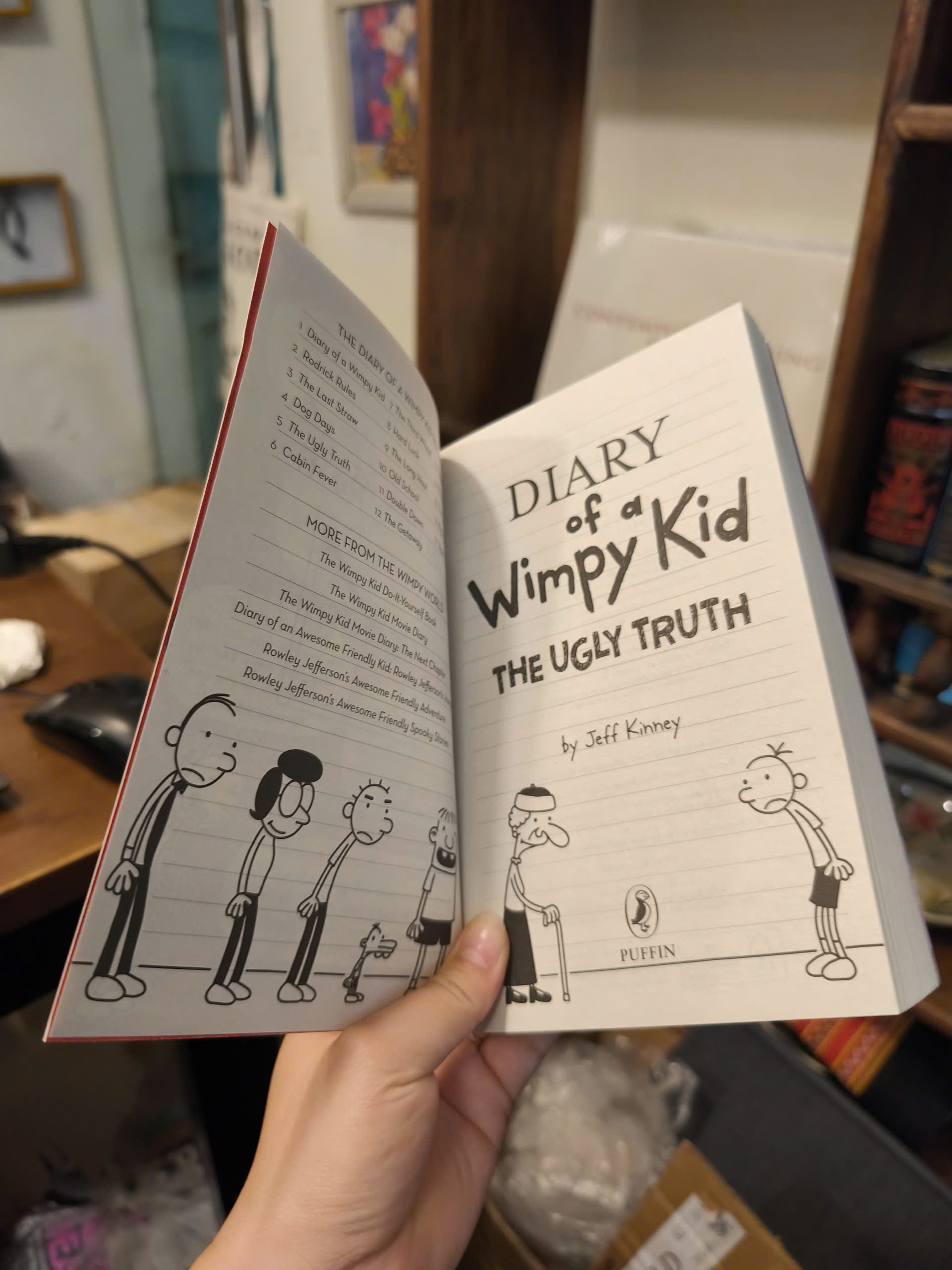 Sách - Diary of a Wimpy Kid the Ugly Truth by Jeff Kinney - Fiction/Middle Grade - Sách Ngoại Văn