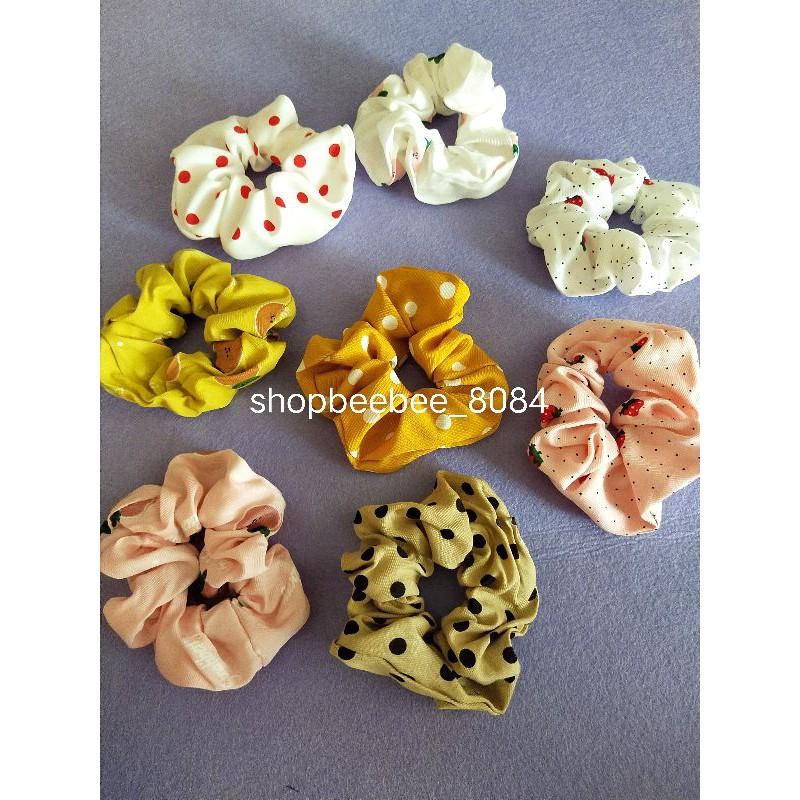 Dây buộc tóc vải, cột tóc scrunchies nhiều mẫu dễ thương loại to