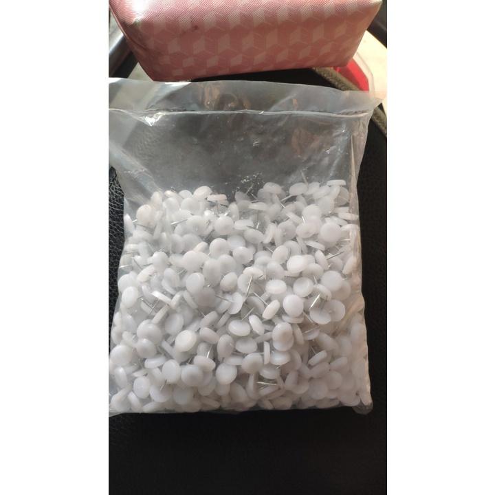 Chân đinh nhựa chống trầy loại dẹt túi 750 con, Đinh nhựa đóng dưới chân bàn ghế có ma sát không bị trơn