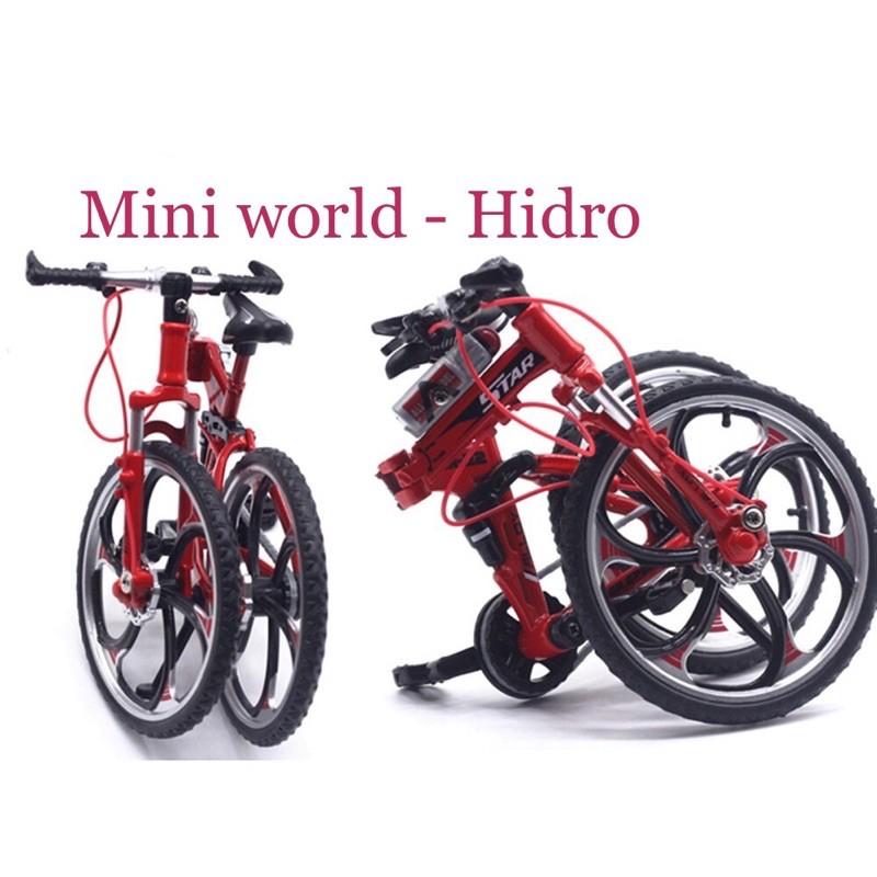 Mô hình xe đạp mini bằng sắt dùng cho búp bê BJD tỉ lệ 1/8, Baboliy