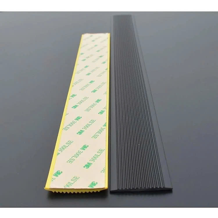 Băng Keo Chống Trượt, Miếng Dán Bậc Cầu Thang Bằng Nhựa PVC Dài 3 Mét Sẵn Keo 3M Siêu Dính, Anh Toàn