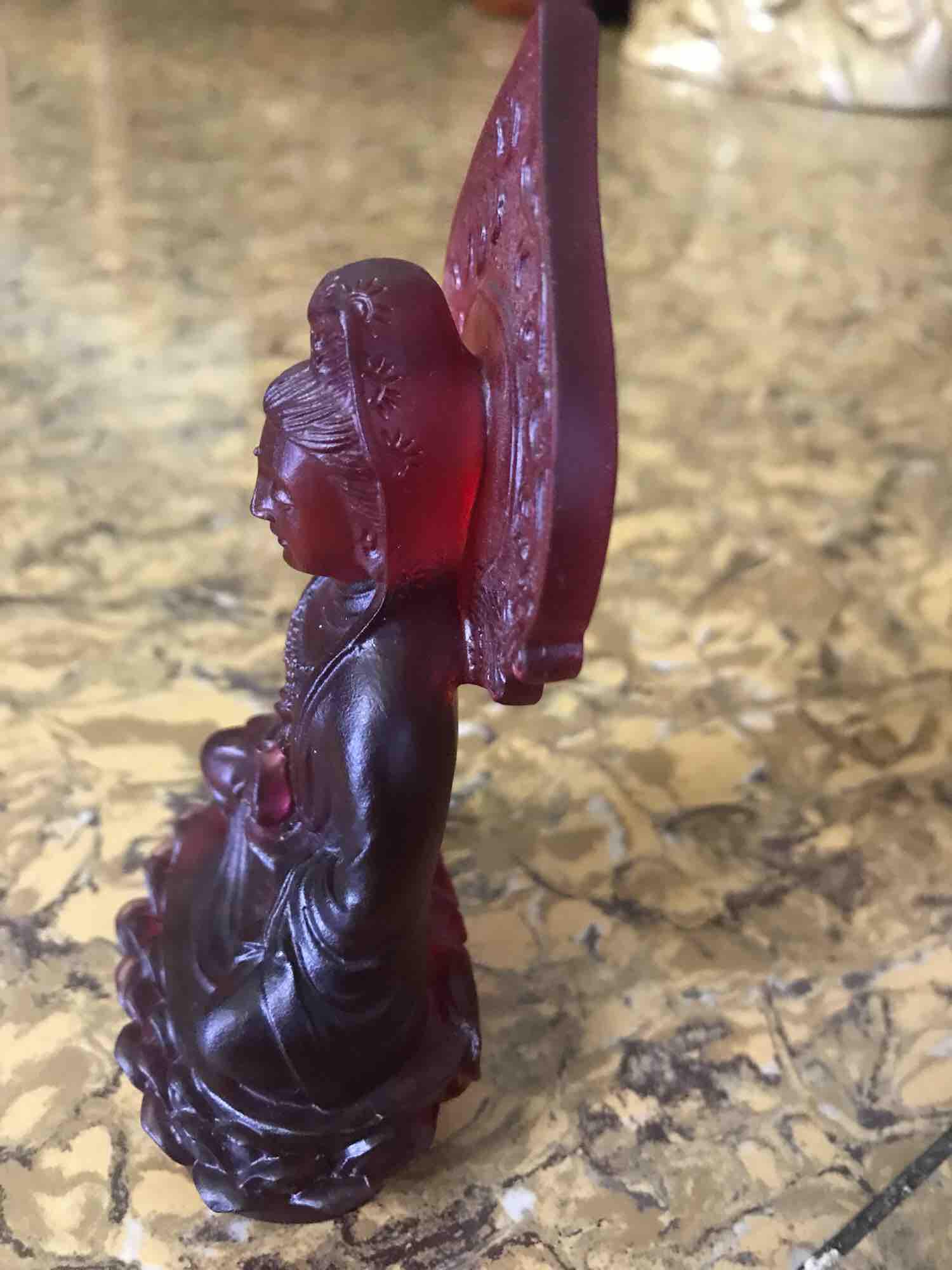 TƯỢNG PHẬT BÀ QUAN ÂM ĐÁ LƯU LY ĐỎ cao 13cm đk 7cm mệnh HOẢ THỔ
