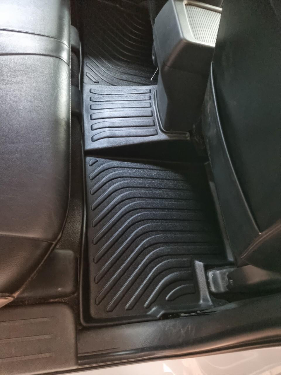 Thảm lót sàn xe ô tô Mitsubishi Xpander New Nhãn hiệu Macsim chất liệu nhựa TPE hàng loại 2