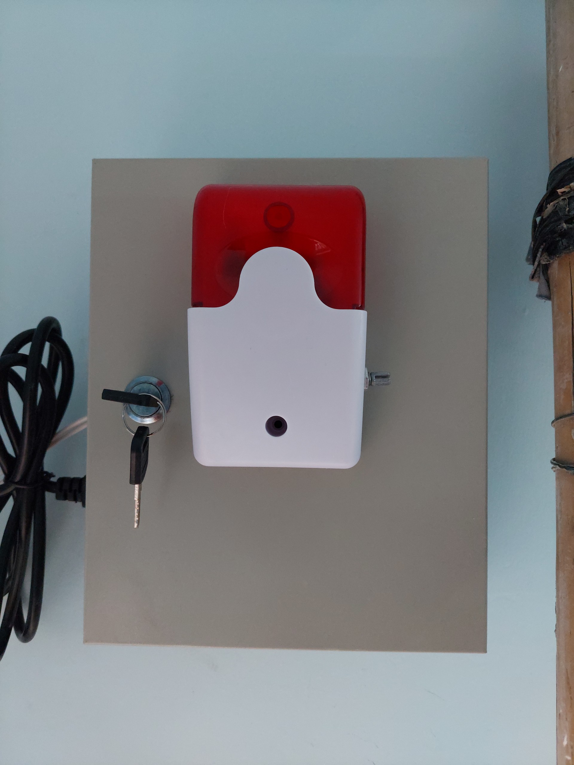 Bộ khóa cửa quản lý trên điện thoại HF3 wifi kết hợp 2 loại khóa - Chuông báo động quên đóng cửa ( Hàng nhập khẩu)