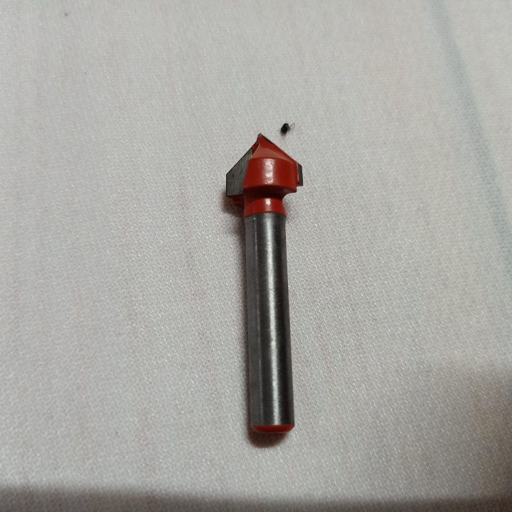 Mũi phay gỗ Alu hình V 12.7mm trục 6.35mm