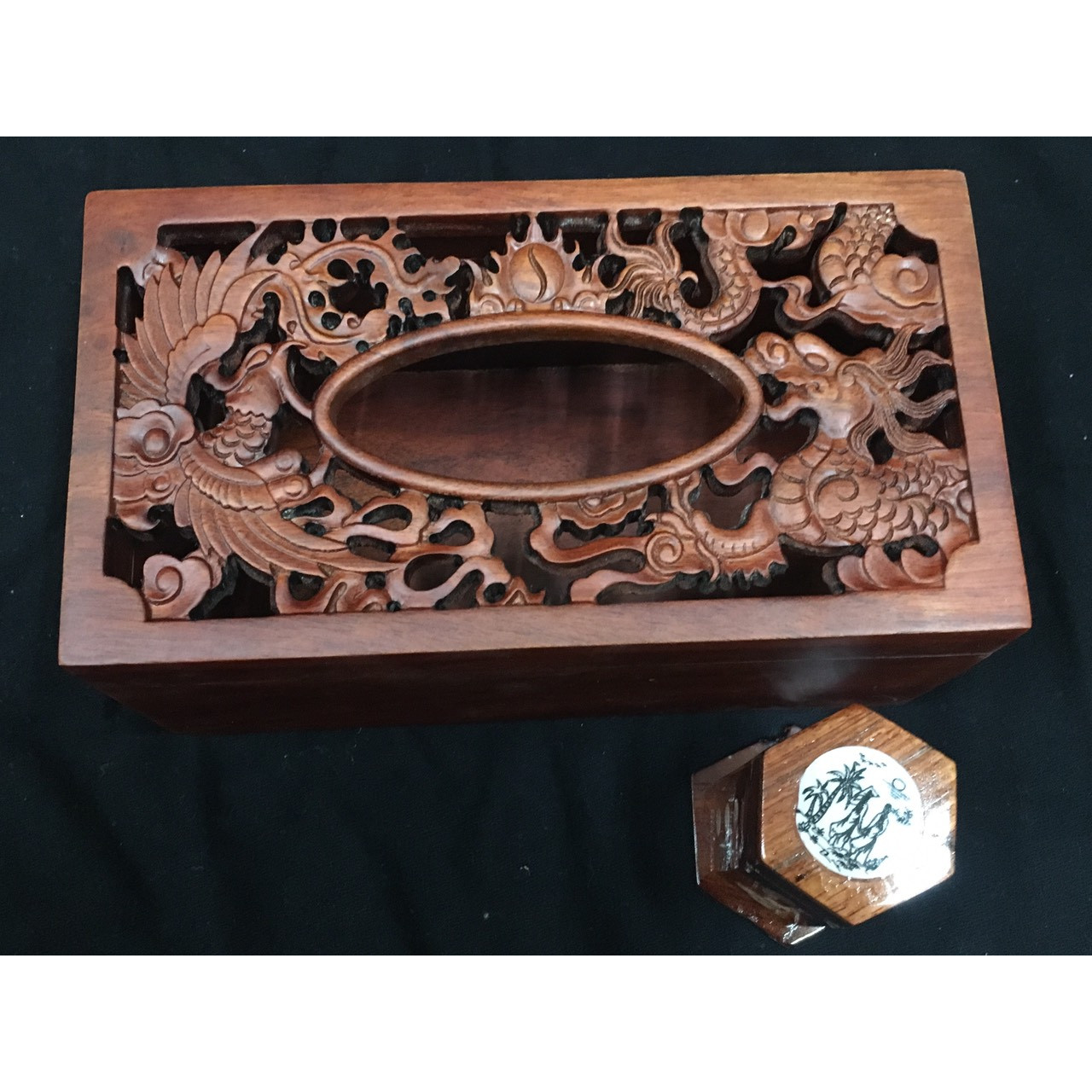 Hộp đựng giấy gỗ hương chạm khắc Long Phụng tặng ống tăm khảm chai -Sản phẩm làm kỹ - Hộp Giấy , Hộp đựng khăn giấy , Hộp Trạm Khắc - Khăn giấy hình chữ nhật cao cấp Việt Nam , Xuất Nhật