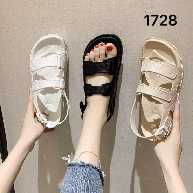 Giày sandal quay ngang chống thấm nươc siêu bền