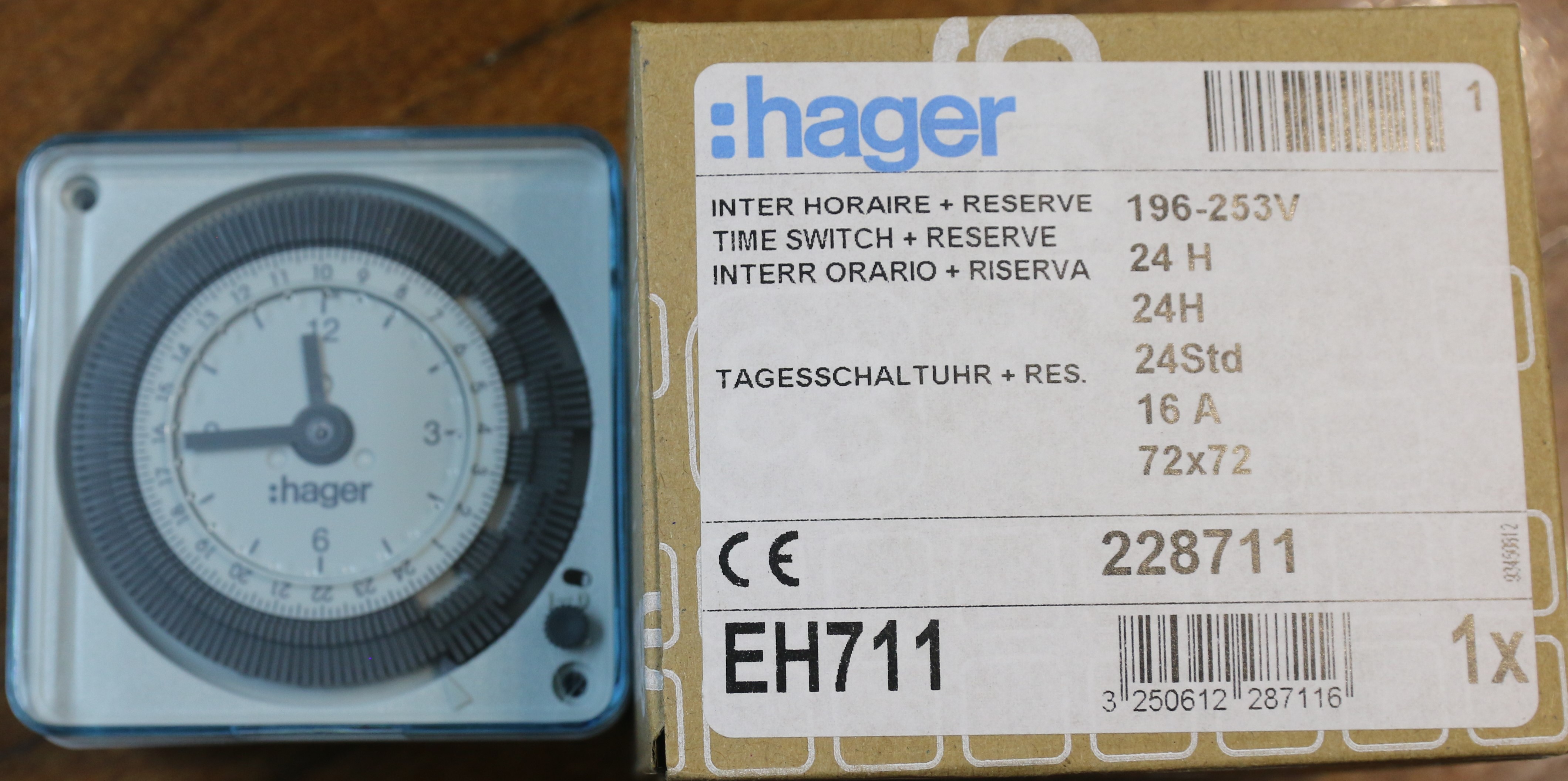 CÔNG TẮC THỜI GIAN/TIMER 24H EH711 - HAGER, HẸN GIỜ TƯỚI CÂY, BẬT ĐÈN, CÁC THIẾT BỊ ĐIỆN KHÁC, 24H/7 NGÀY. CÔNG NGIHỆP VÀ DÂN DỤNG, CÔNG SUẤT LỚN 16A, LẬP TRÌNH ĐƯỢC, 148 LẦN BẬT TẮC TRONG 24H