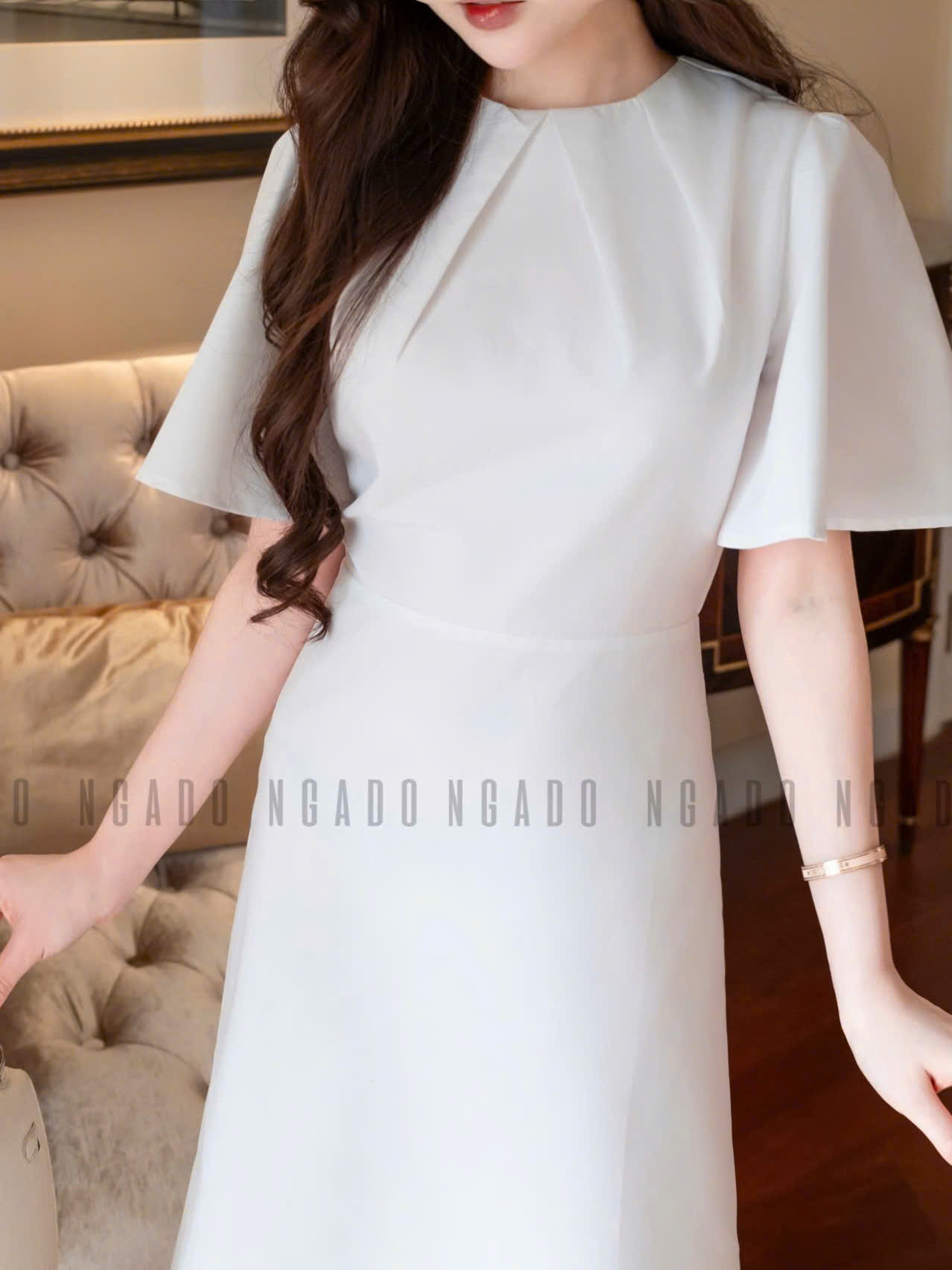 Đầm trắng cổ xếp NGADO