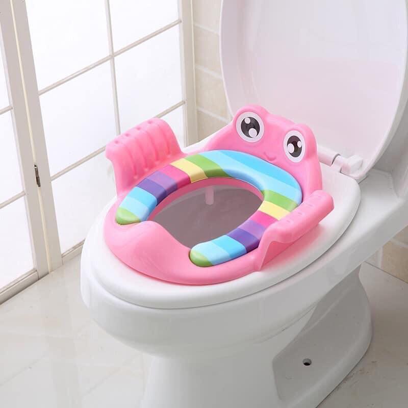 BỆ LÓT THU NHỎ BỒN CẦU CÓ TAY VỊN CHO BÉ , BỆ TOILET, KỆ BỒN CẦU VỆ SINH CHO BÉ