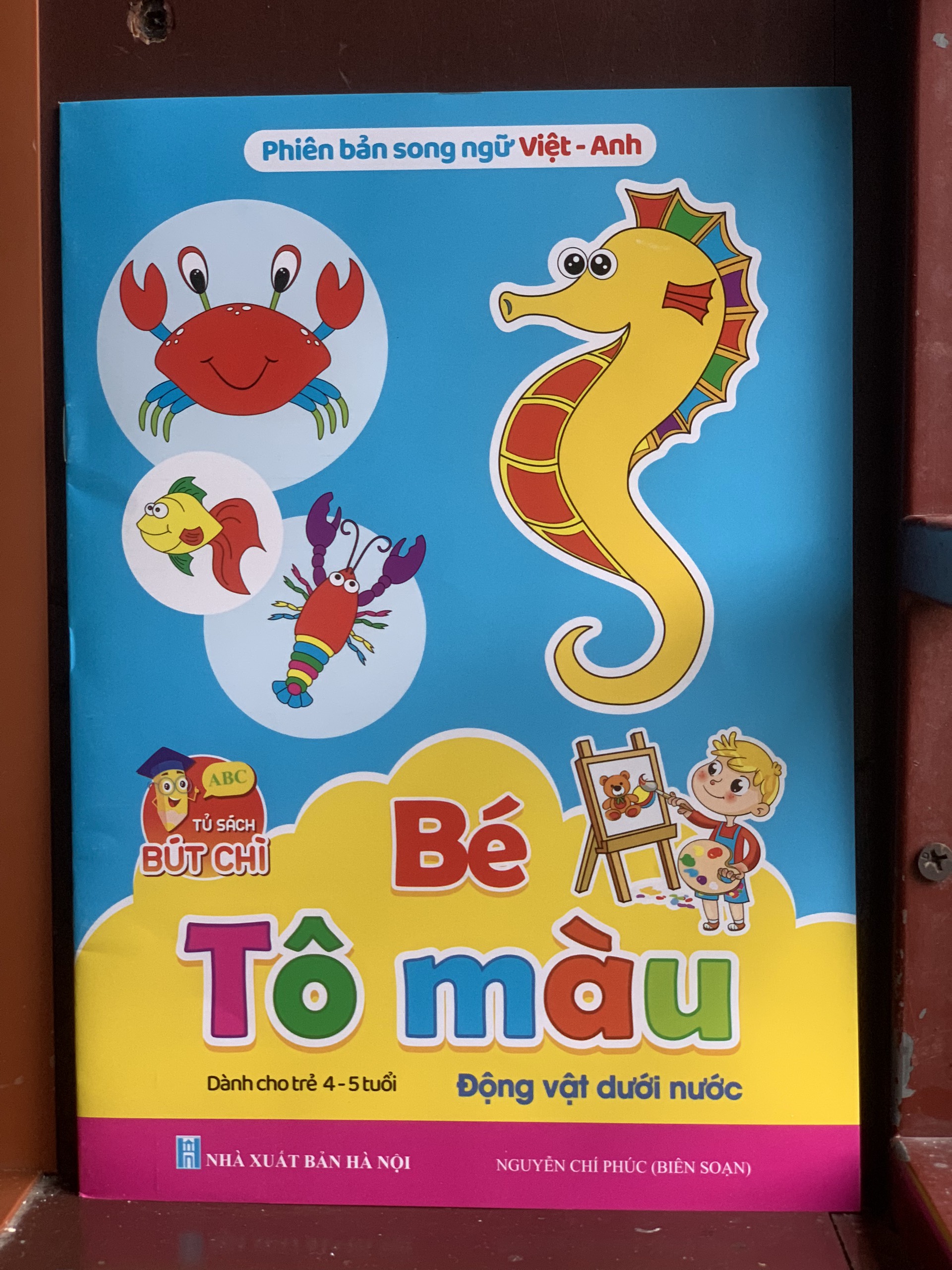 Bộ sách bé tập tô màu nhiều chủ đề song ngữ Việt Anh cho trẻ từ 4-6 tuổi