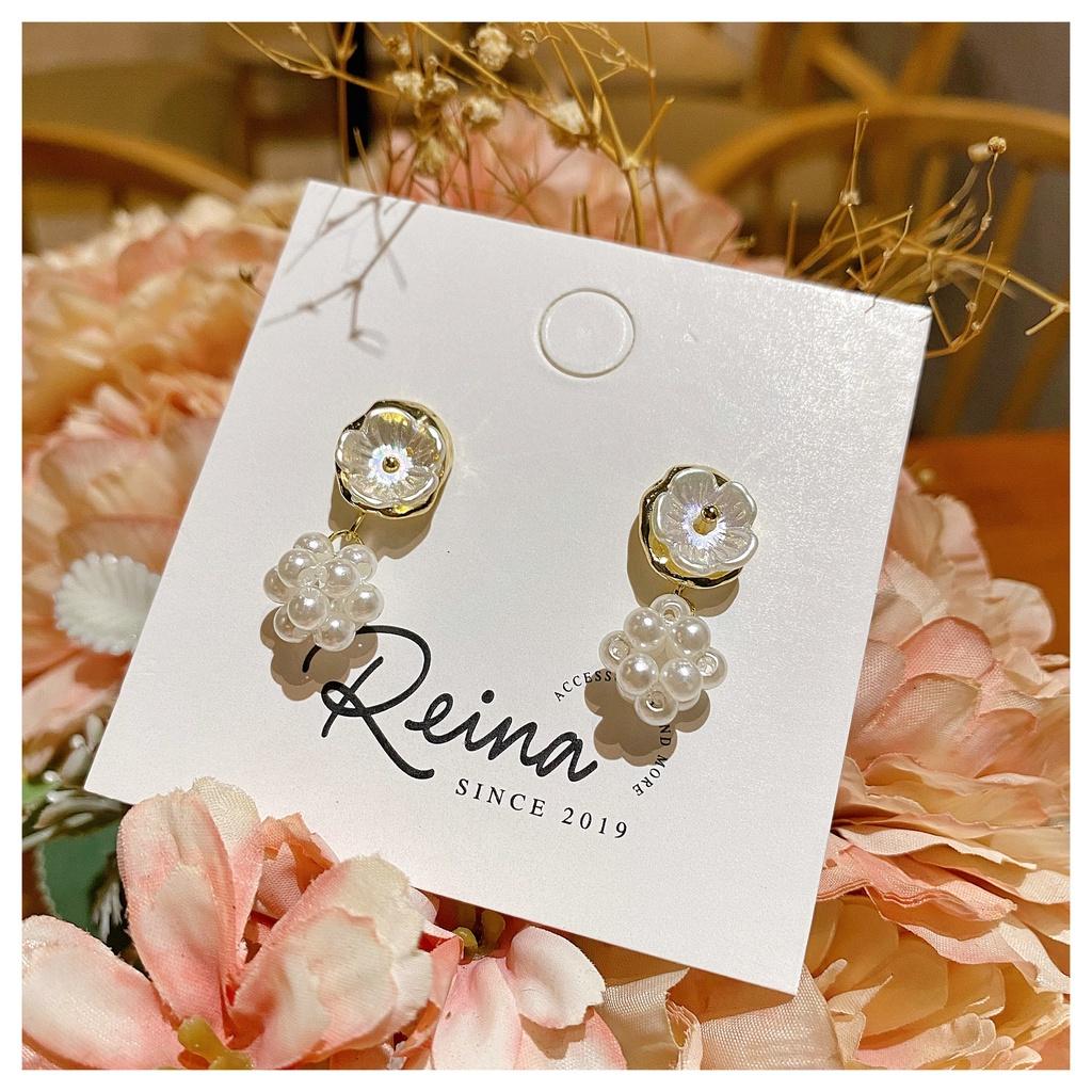 Khuyên tai nữ phong cách Hàn Quốc thiết kế hoa đào đính hạt trai cao cấp Reina