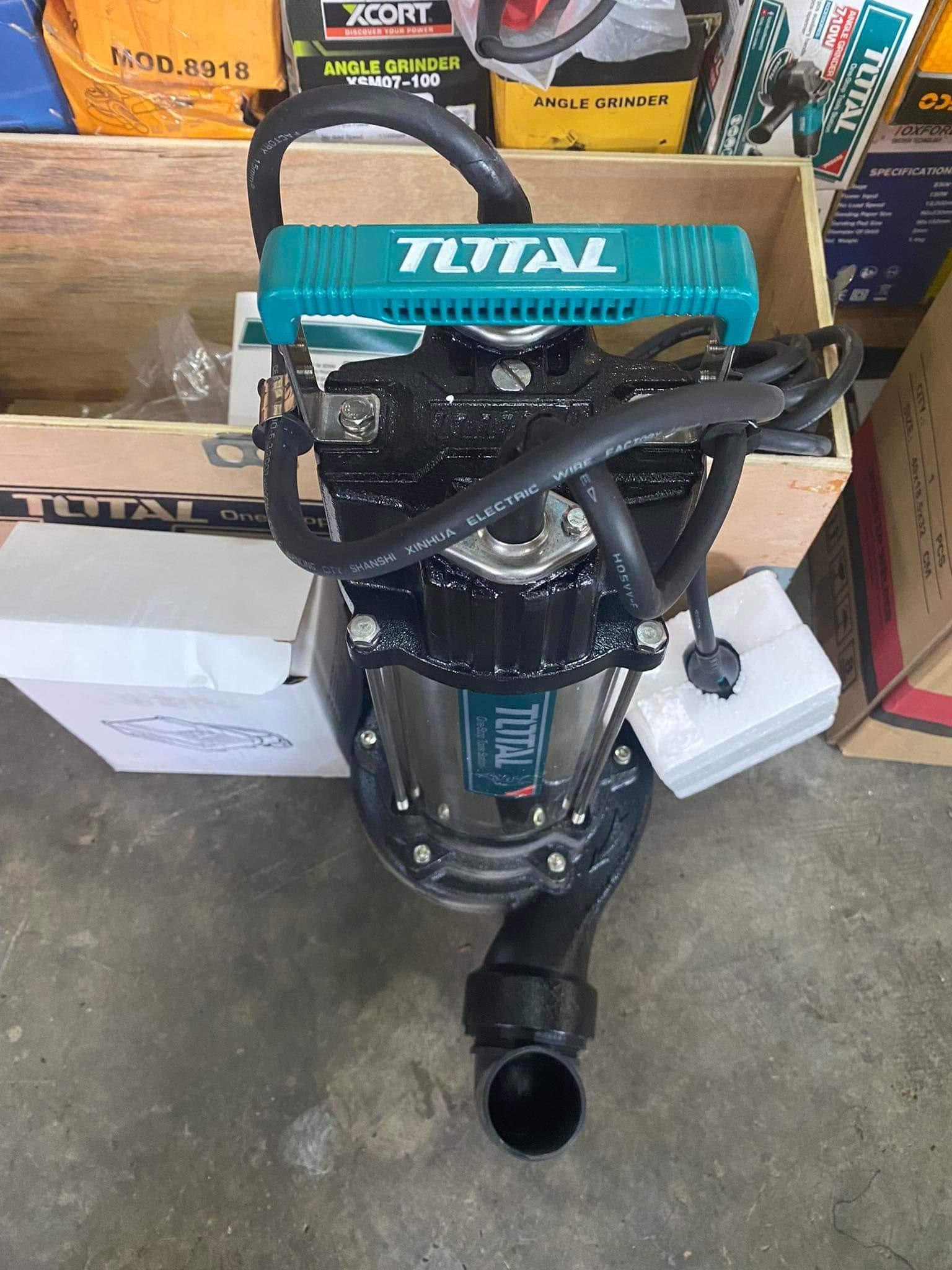 MÁY BƠM CHÌM NƯỚC THẢI 2200W (3.0HP) TOTAL TWP7220026 - HÀNG CHÍNH HÃNG