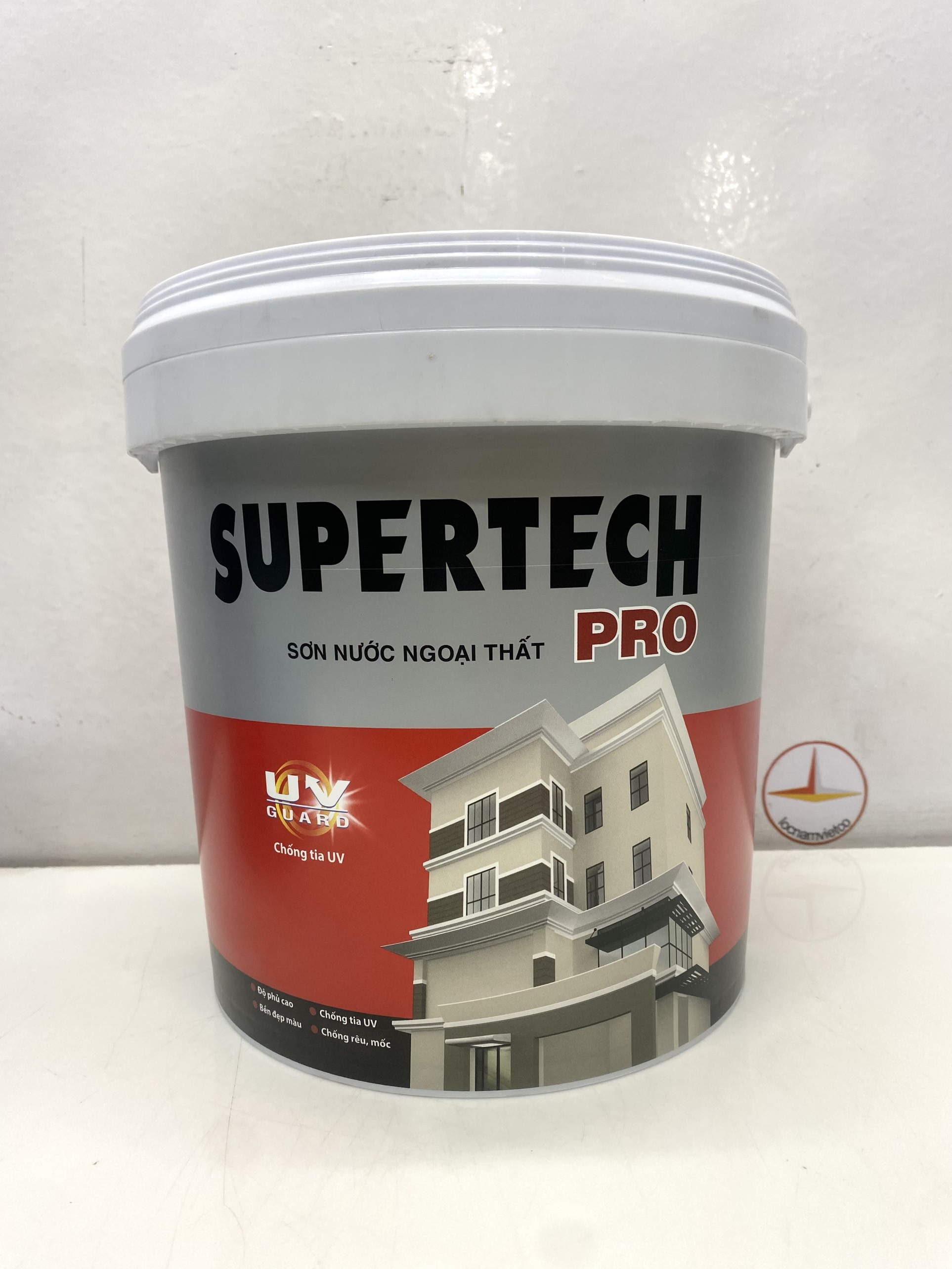 Sơn nước Toa Supertech ngoại thất màu xám 8257 _ 5L