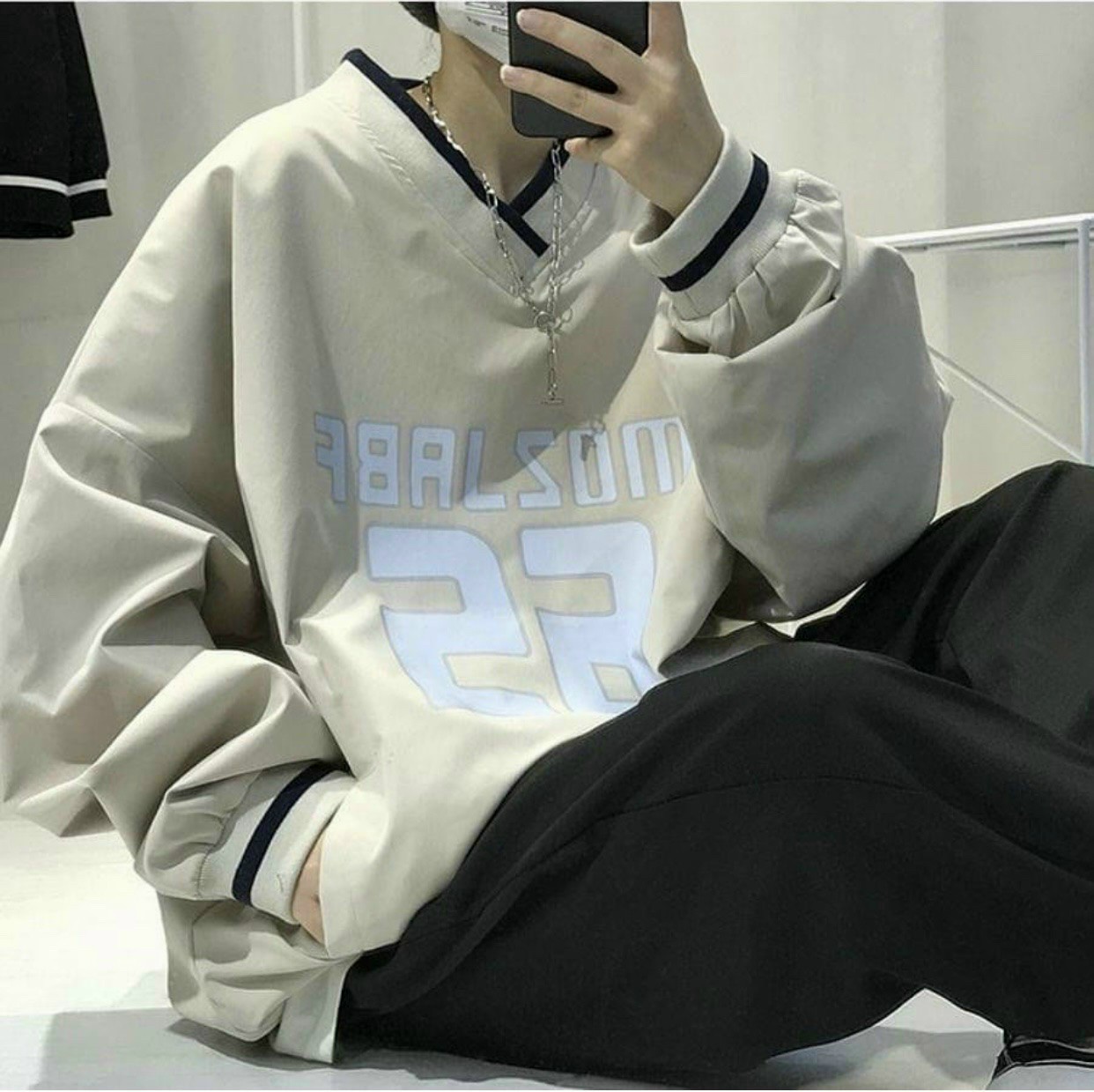 (ẢNH THẬT) ÁO SWEATER BÓNG CHÀY FORM RỘNG UNISEX THIẾT KẾ ĐỦ SIZE CHO CẢ NAM VÀ NỮ, ÁO HOODIE CHUI ĐẦU ULZZANG PHỐI VIỀN, Áo Nỉ Viền Cổ Tim Số 26 Ngược Chất Nỉ Ngoại Dày Mịn