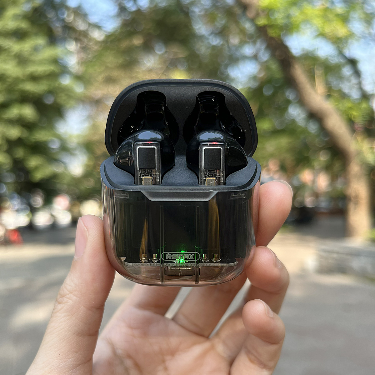 Tai nghe True Wireless Remax CozyBuds 6C - Thiết kế trong suốt độc đáo - Âm Thanh vòm sống động - Bass mạnh mẽ Hàng Chính Hãng Remax Bảo Hành 12 Tháng