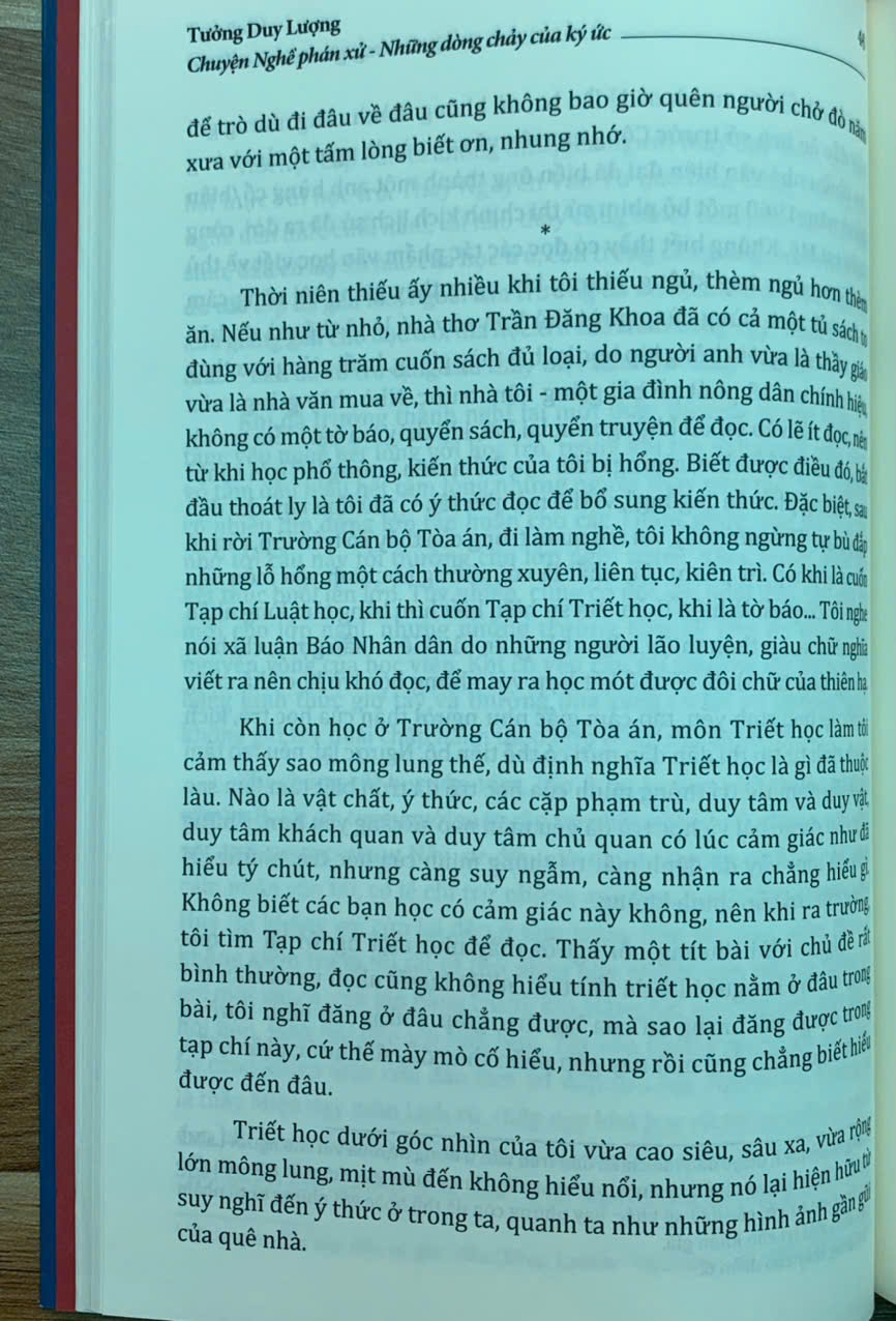 Chuyện nghề phán xử- những dòng chảy của ký ức