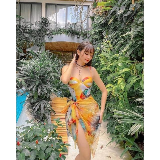 Bikini 1 mảnh cúp ngực kèm khăn quấn