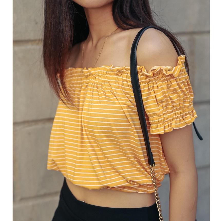 Áo Croptop trễ vai Chloe Katie sọc
