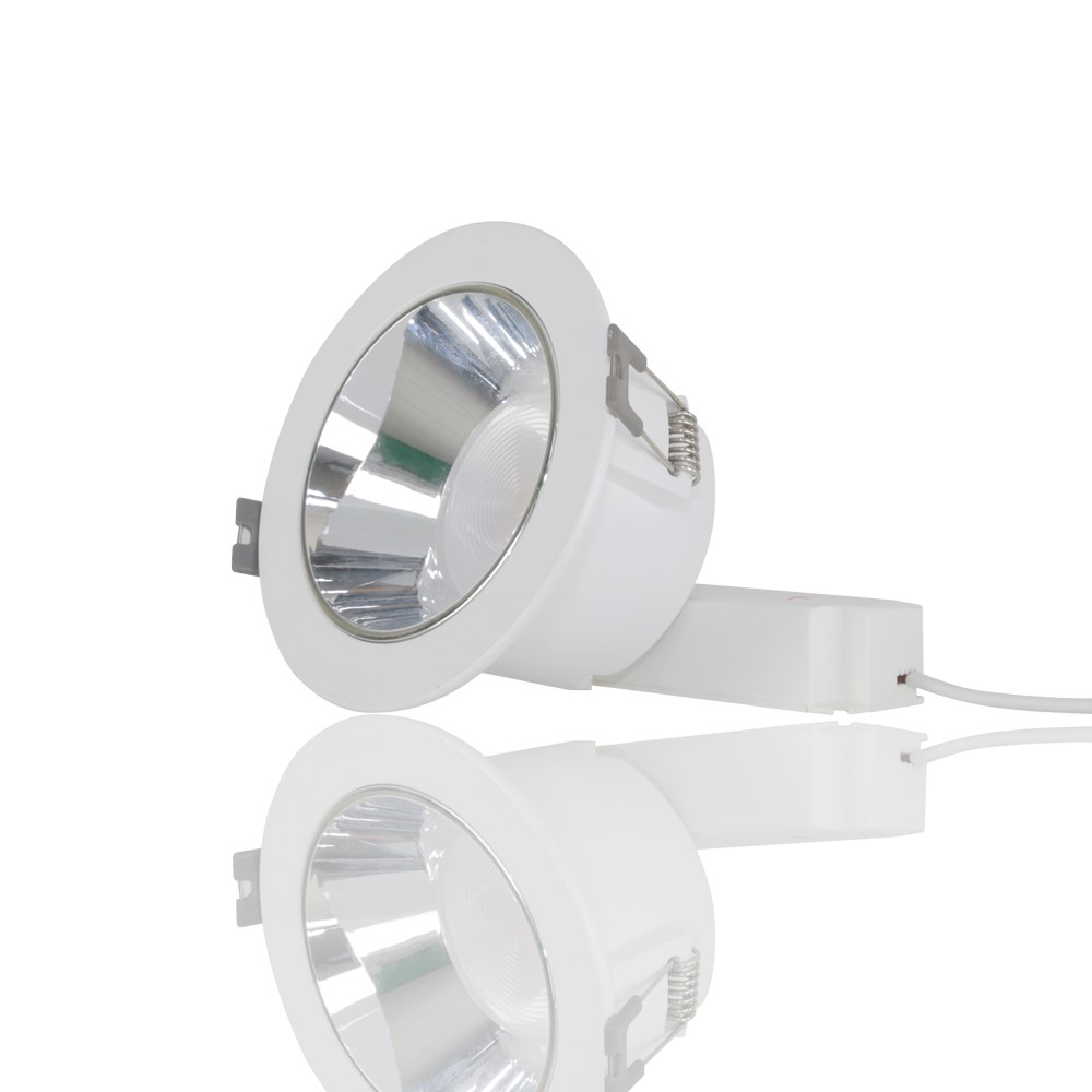 Đèn LED Downlight đổi 3 màu ánh sáng công suất 7W Model: D AT17L ĐM 90/7W