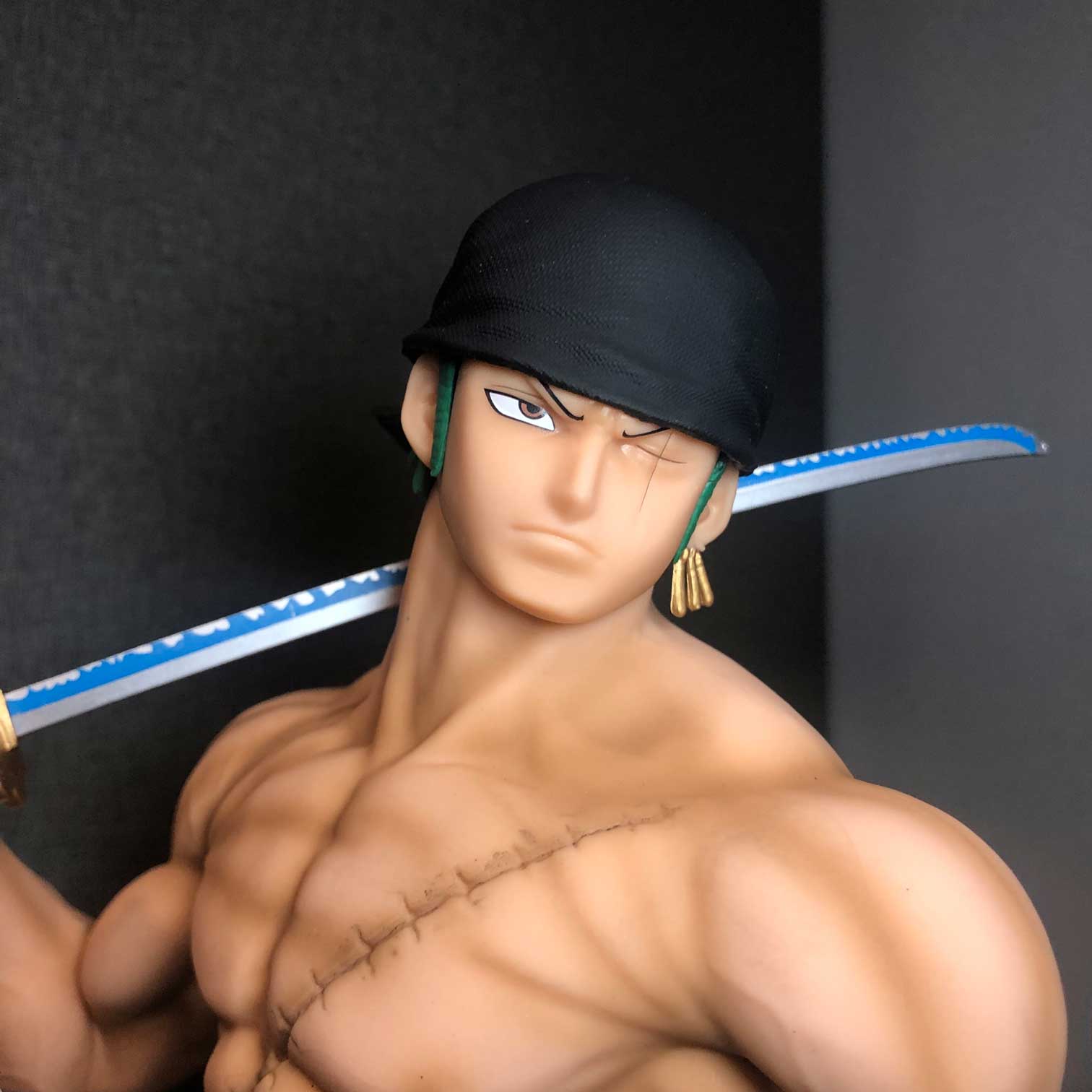 Mô hình Zoro cực ngầu 5 đầu 50 cm - One Piece