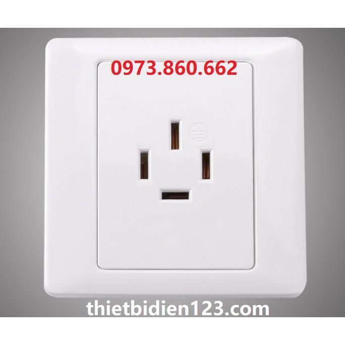 Ổ cắm 3 pha 4 lỗ mặt vuông 16A, 25A kiểu tiêu chuẩn 86