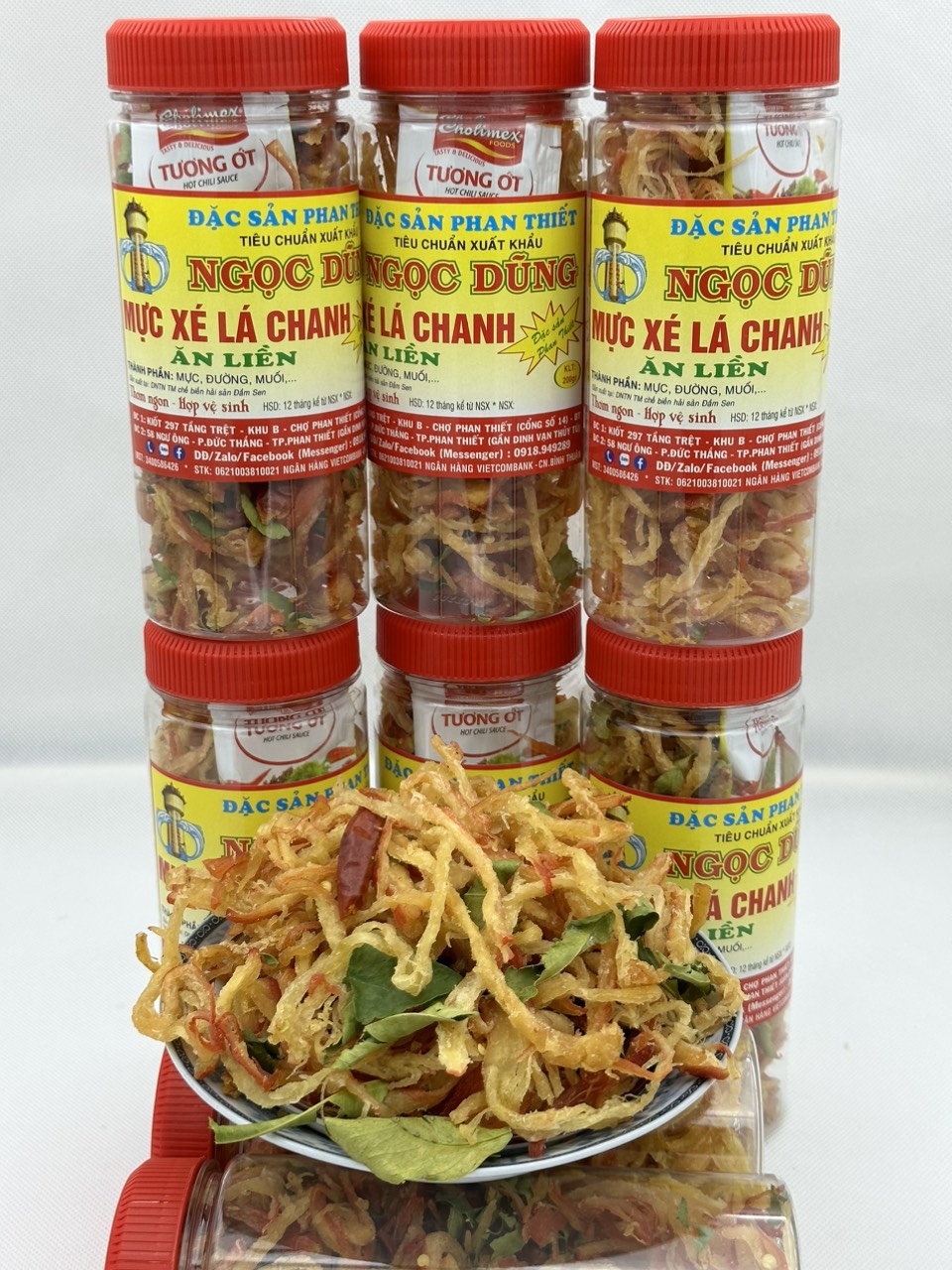 Mực xé lá chanh gói 500 gram đã chế biến ăn liền ngon ơi là ngon của shop Đặc Sản Biển Phan Thiết NGỌC DŨNG. Hạn sử dụng 12 tháng kể từ ngày đặt hàng