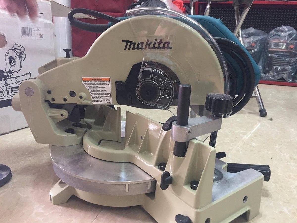 MÁY CẮT NHÔM 1650W 255MM MAKITA LS1030N - HÀNG CHÍNH HÃNG