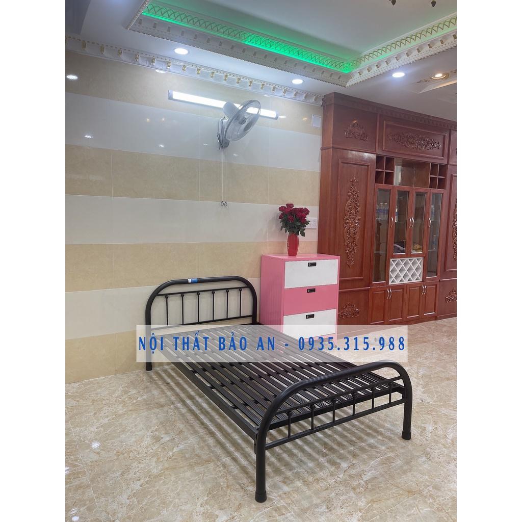 Giường sắt bi giá rẻ 1mx2m