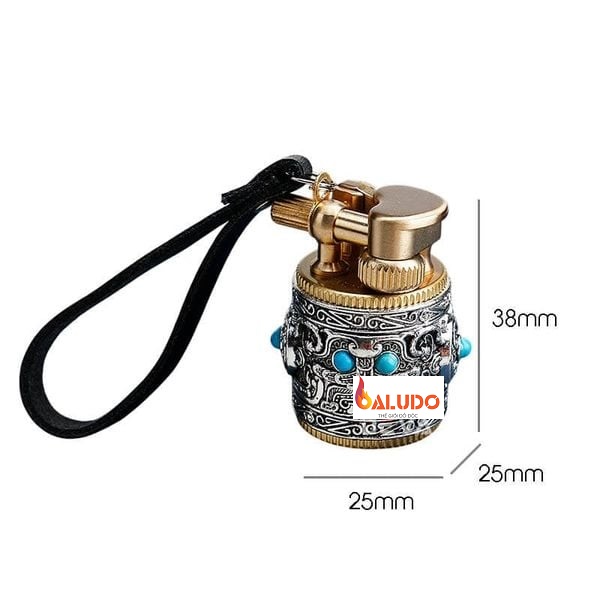 Vỏ hộp quẹt xăng đá kiêm móc khóa CF-212C vỏ xoay hoa văn nổi đính đá