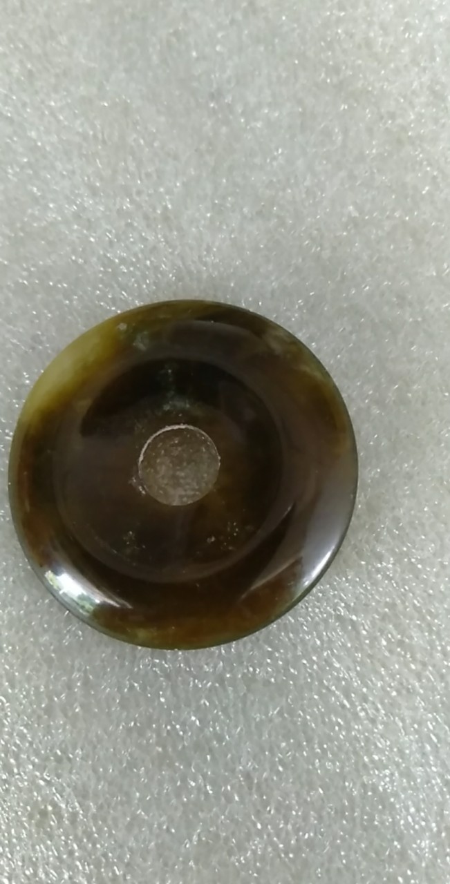 Đồng điếu ngọc jade đeo cổ nhiều màu cho mệnh Hỏa Mộc Kim thổ ngọc tự nhiên của Việt Nam