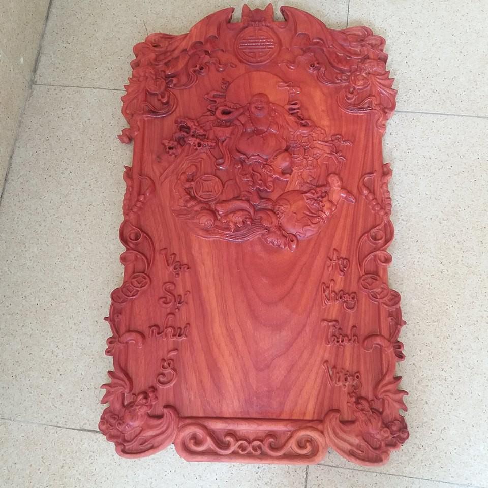 Tranh treo tường -lốc lịch gỗ hương kích thước 68x40x3cm
