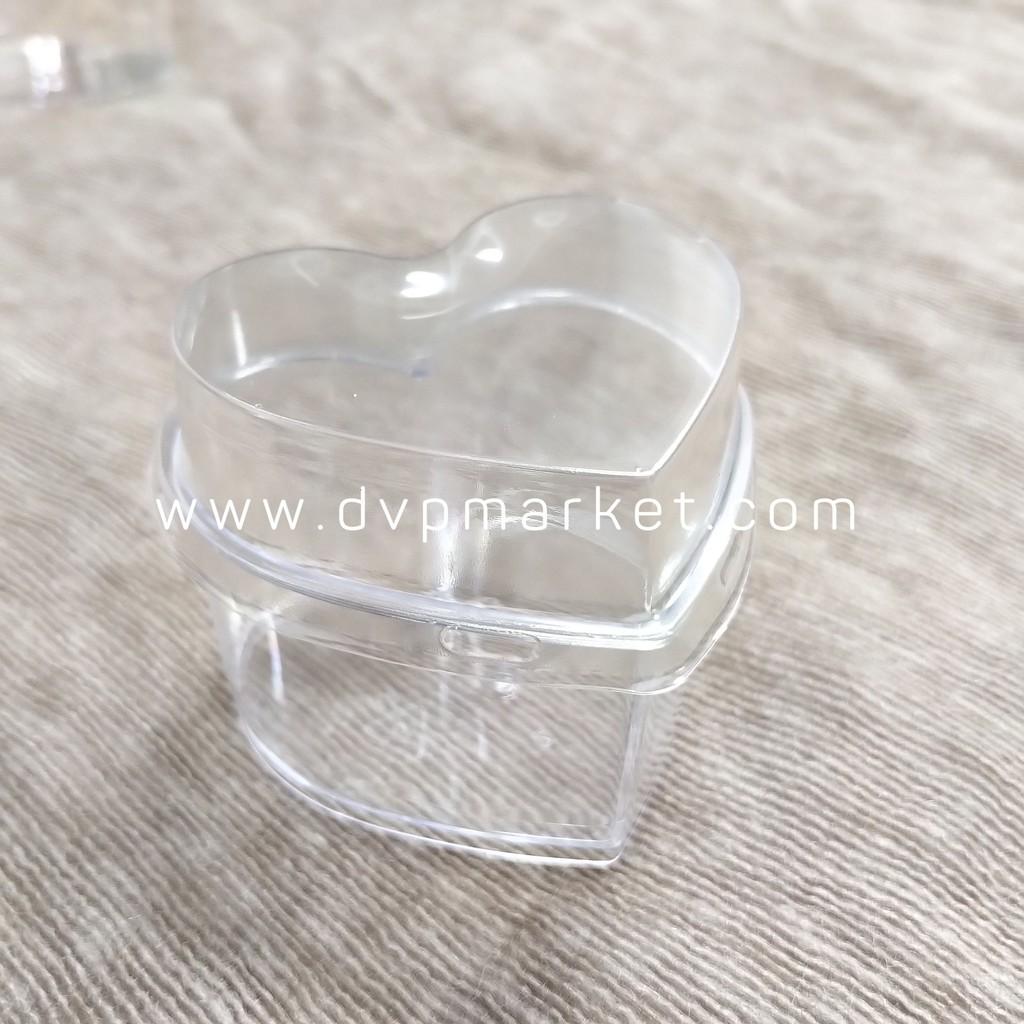 Ly nhựa đựng bánh mousse hình trái tim 6x7cm WH55