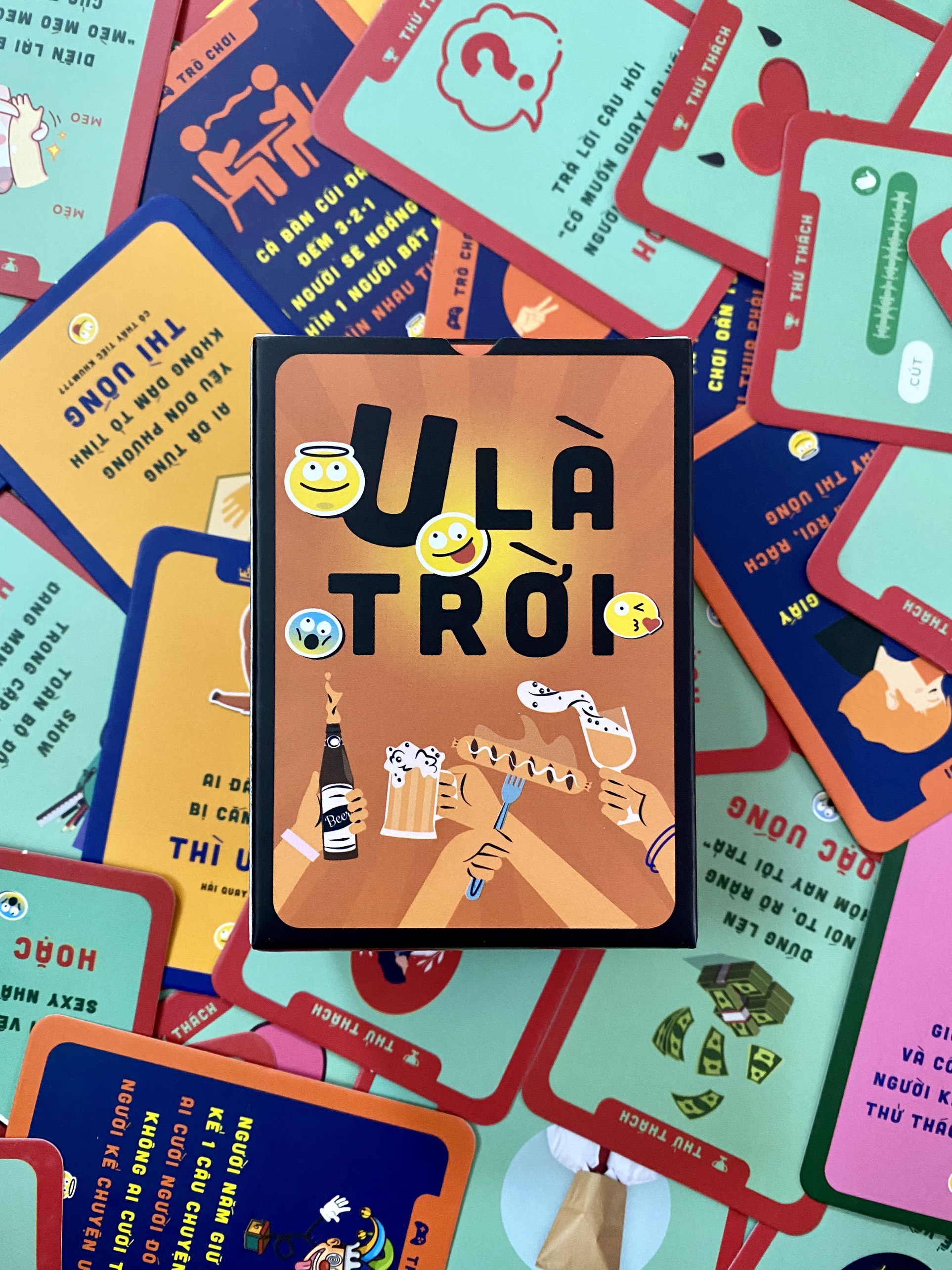 Bộ thẻ bài drinking game nốc out thẻ bài huệ uống thử thách cùng bạn bè cho nhóm cặp đôi 100 lá U Là Trời