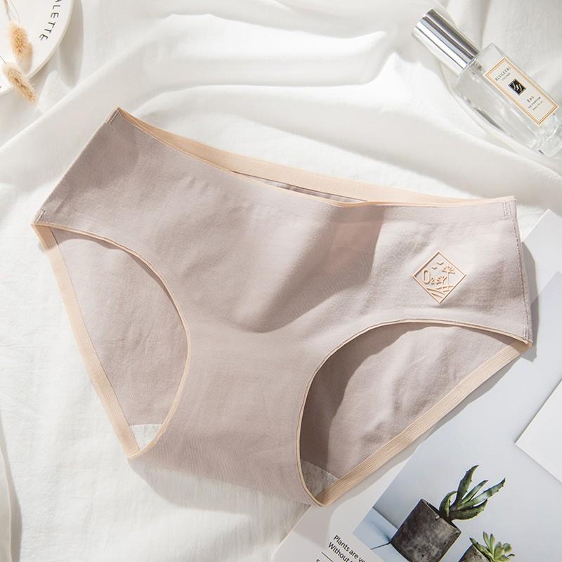 Quần Lót Nữ O2 Cotton Ép Không Đường May