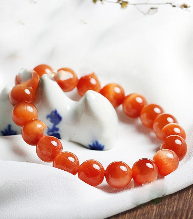 Vòng tay mắt hổ đỏ vip 9li