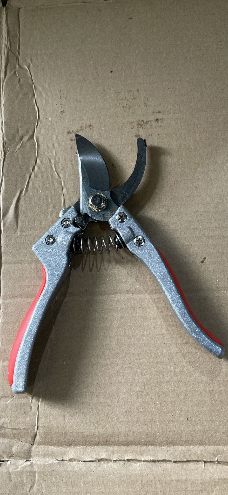 Kéo cắt cành ZS-210