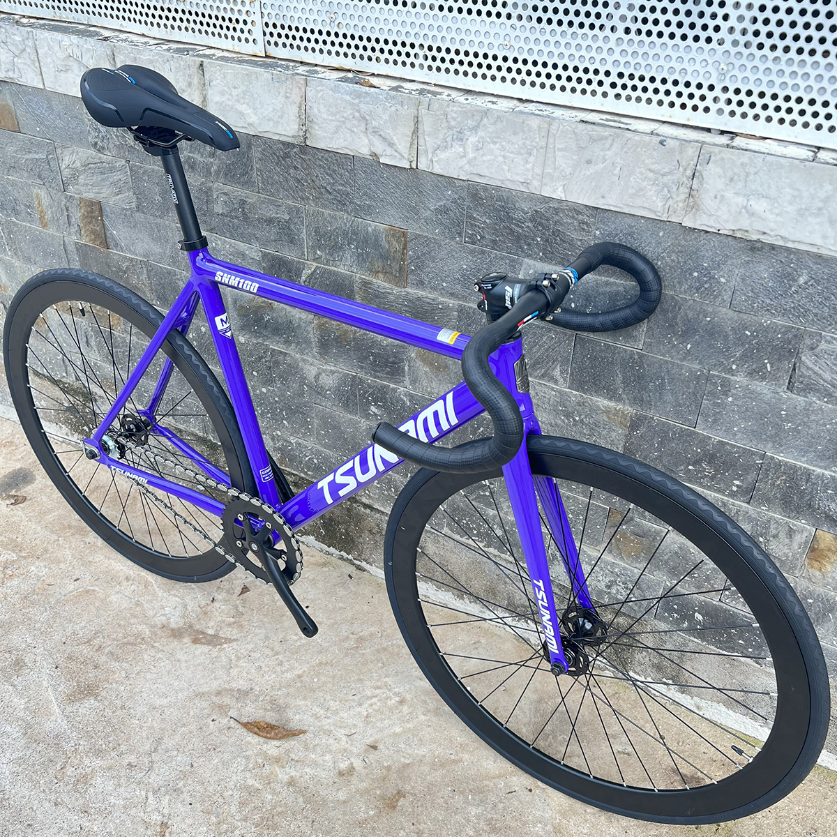 Xe đạp fixed gear TSUNAMI SNM100 cơ bản - Màu tím