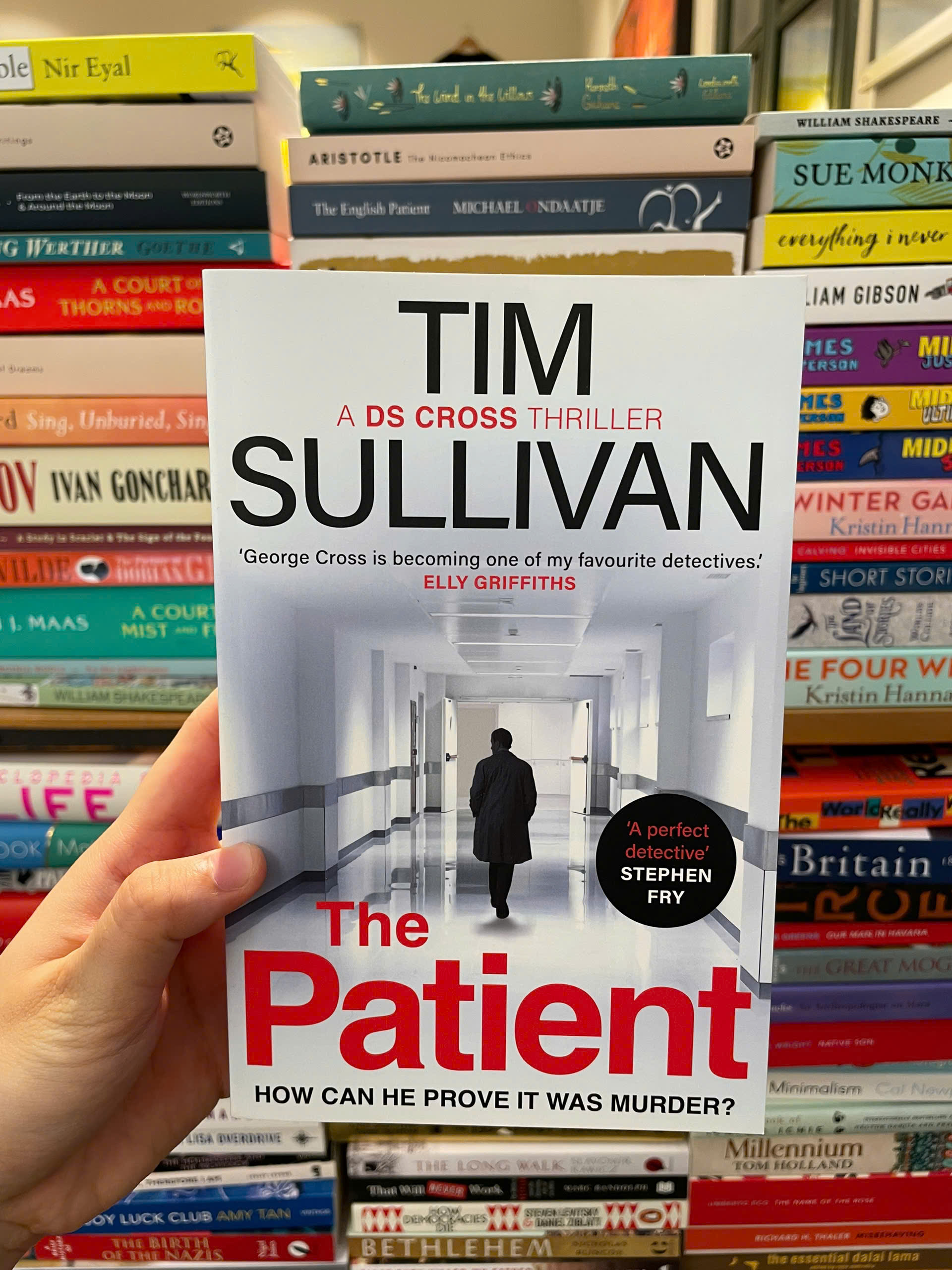 Sách - The Patient by Tim Sullivan - Mystery/Crime/Fiction book in English UK - Sách Ngoại Văn