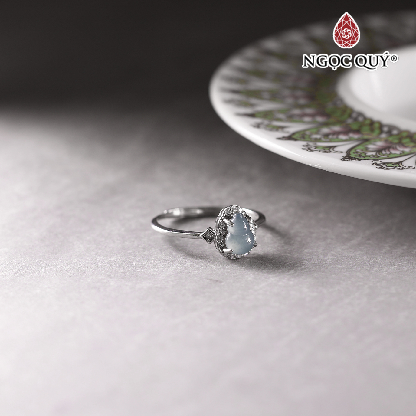 Nhẫn bạc hồ lô lam băng type A 5x7mm mệnh hỏa, mộc - Ngọc Quý Gemstones