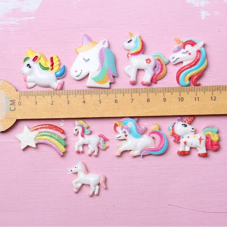 Chuyên Charm * Charm kỳ lân Unicorn nhũ bạc cho các bạn làm trang trí vỏ điện thoại, Jibbitz, DIY