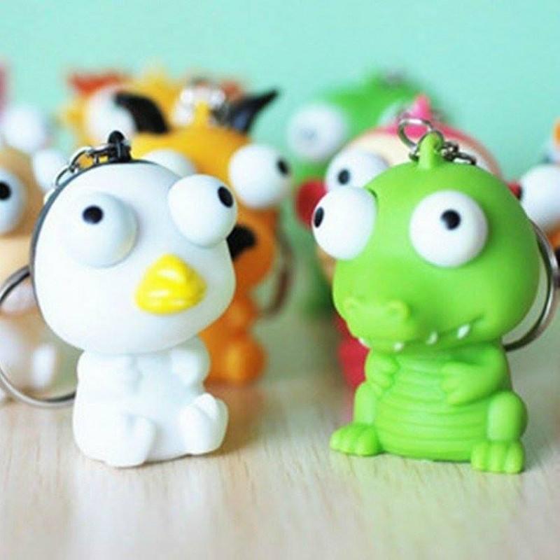 Móc Khóa Bóp Lòi Con Mắt