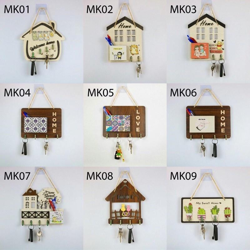Bảng treo cửa có móc treo chìa khóa nhiều mẫu hình ảnh dễ thương tặng móc dán và móc gỗ đính kèm
