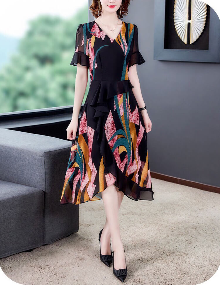 Đầm Xoè Phối Màu Xẻ Tà Sang Trọng